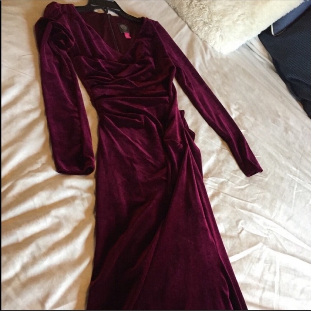 Long sleeve velvet dress